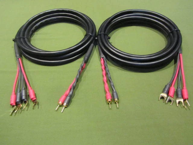 Canare 4S11 Star Quad 11 AWG BiWire Speaker Cable 1 Pr, 2 Pin to 4 Spades, 25' - Image 1 of 1