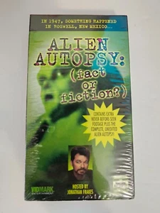 VHS: Alien Autopsy: Fact or Fiction: UFOs aliens - Opened - Imagen 1 de 3