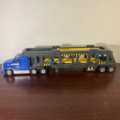 Matchbox  CAR Transporter Hauler 2008 MATTEL PLASTIC TRACTOR TRAILER MULTI LEVEL - Image 1 of 4