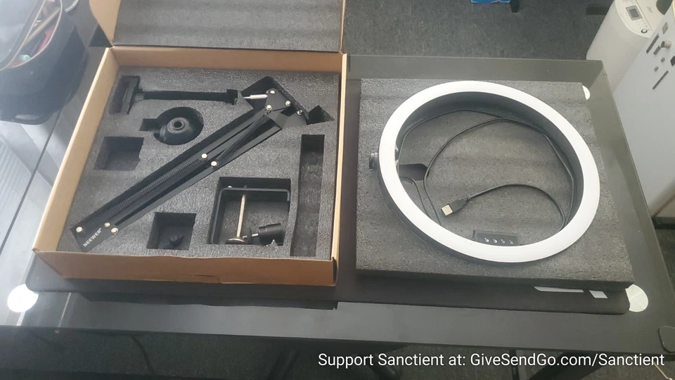 Neewer RP12-H - Kit de luz de anillo LED de 12" con montaje en escritorio, brazo de pluma y obturador remoto Foto 1 de 4