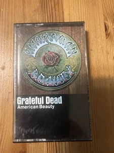 Grateful Dead: American Beauty Cassette - , Warner Bros. M5 1893) schön - Bild 1 von 3