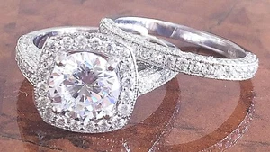 14k White Gold Round Cut Moissanites Engagement Ring And Band Halo Bridal 1.90ct - Picture 1 of 8