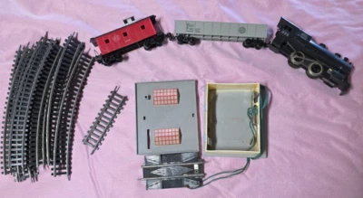 Vintage Marx H-O Battery-Operated Remote-Control Electric Train w Box! UNTESTED! - Image 1 of 4