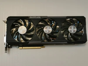 SAPPHIRE NITRO Radeon R9 390 8 GB GDDR5 PCI-E 3.0 x16 Tri-X OC, HDMI DVI DP - Foto 1 di 9