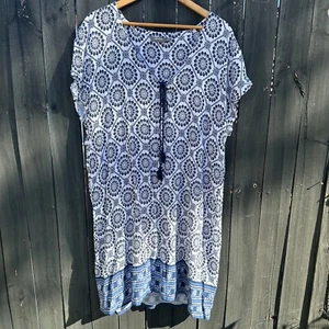 SUSSAN WHITE BLUE XL SHIFT DRESS – NECK TIE – SHORT SLEEVE – KNEE LENGTH – RELAX - Picture 1 of 6
