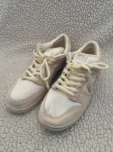 Nike SB Dunk Low City Of Love Coconut Milk UK 10 - Bild 1 von 11