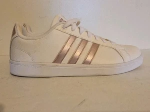 Adidas Cloudfoam Blanco Oro Rosa Con Cordones Parte Superior Baja Informal Talla 11 - Imagen 1 de 6