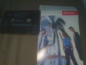 Rare Bee Gees Size Isn't Everything Promo Cassette 1993 Polydor - Picture 1 of 3