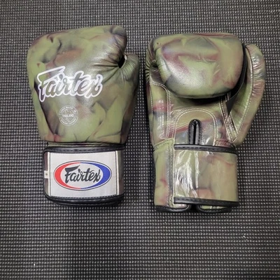 Luvas de boxe Fairtex Camo Youth 8 oz feitas à mão na Tailândia couro genuíno novas - Imagem 1 de 4