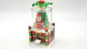 LEGO Limited Edition Snowglobe Ornament Seasonal Set (40223), Complete, No Box