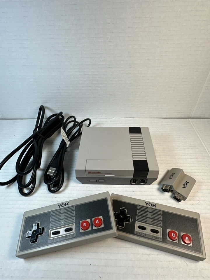 Nintendo NES Classic Edition Mini CLV-001 Two Controllers + Cables, Wireless Ada - Image 1 of 4