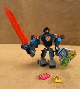 70362 LEGO Complete Nexo Knights Battle Suit Clay minifigure shield - Picture 1 of 2