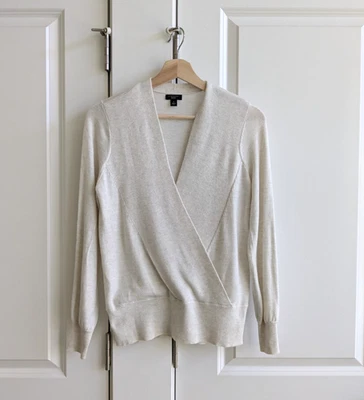 Suéter Ann Taylor Mujer S Pequeño Mantón Blanco Cuello Imitación Envoltura Tejido Oficina Blusa Foto 1 de 4