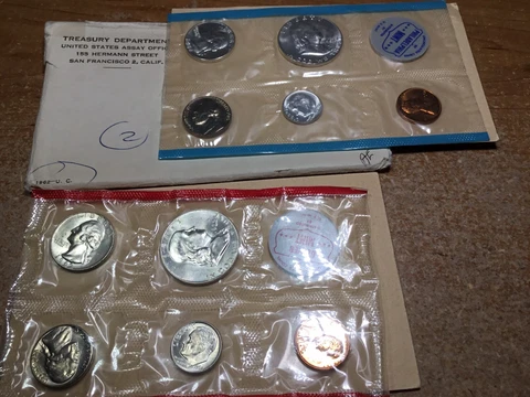 1962 U.S. Uncirculated Mint Flat Pack Sets-w/10 BU Coins-OGP-031023-0079 Cover