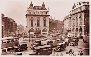 RPPC GB London England - Piccadilly Circus - Vintage Echtfoto 1930 WB Postkarte (F7) - Bild 1 von 4