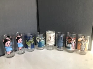 8-Vintage 1970s-80’s McDonald’s, Burger King, Pepsi Collectors Glasses Star War - Picture 1 of 15