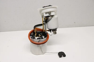 Bomba de combustible de gasolina P200693 2012-2017 Audi A6 A7 S6 S7 3,0 L AWD 4G0919051K OEM Foto 1 de 4