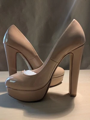 OFICINA UK Tacones Altos Cuero Charol Beige TALLA 7 - 38 NUEVO EN CAJA Foto 1 de 4