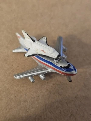 Micro Machines NASA 905 Space Shuttle & Boeing 747 Airplane Vintage 1987 Galoob - Image 1 of 3
