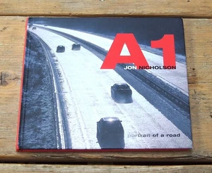 A1: Portrait of a Road - John Hamilton - ISBN 0-00-220199-2 - Picture 1 of 4