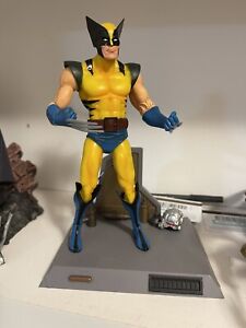 Diamond Marvel Select Wolverine Action Figure. Complete!