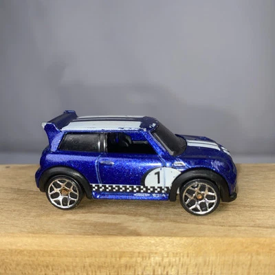 Hot Wheels Deep Blue Mini Cooper S Loose Diecast 2011 - Image 1 of 3