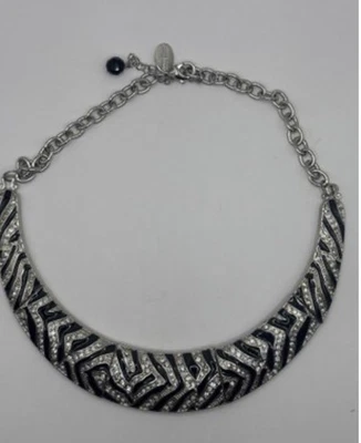Collar Cielo Casa Blanca Mercado Negro Plata Esmalte y Cebra Circonita Foto 1 de 4