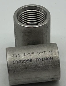 2 Pack, Stainless Steel 316 Fitting 1/2" Inch Full Coupling Heavy Duty New - Picture 1 of 1
