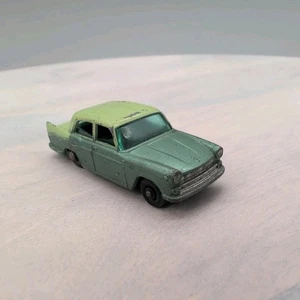 Vintage Matchbox Lesney No. 29 Austin A55 Cambridge Green - Picture 1 of 12