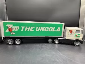 7-up Nylint Freightliner 18 Rad Sattelzug Stahl elektrisch - Bild 1 von 15