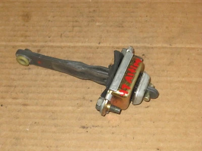 Nissan Altima 1993-1997 correa de retención de puerta trasera derecha o izquierda Foto 1 de 2