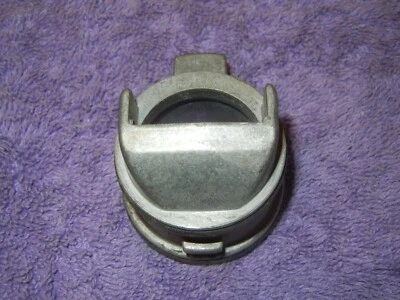 SAAB 9-3 9-5 Water Pump Adaptor Block to Water Pump Housing 913751  L2 - Image 1 of 4