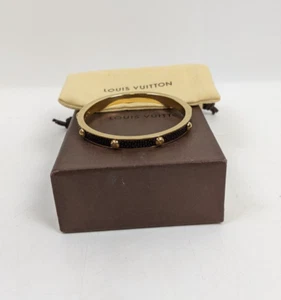 Luis Vuitton Gimme A Clue Black Stingray Leather Gold Tone Bangle Bracelet - Picture 1 of 11