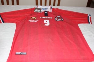T-Shirt Auswahl Norwegen Worl Cup France 98 Umbro t7 XL Nr 9 T. A. Flo - Picture 1 of 5