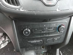 18 FORD ESCAPE Heater A/c Control (front) Manual Temperature Control - Picture 1 of 1