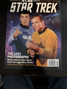The Official CBS Watch! Collector's Edition Star Trek Magazine Dec/Jan 2015  - Picture 1 of 3