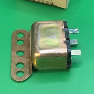 Horn Relay USA fits Dodge, Studebaker, FORD, LINCOLN 1791437, 316943, 1547377 9X - Picture 1 of 4