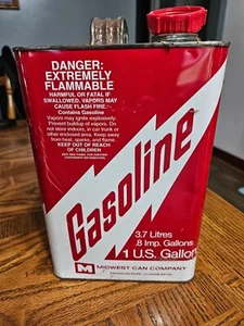 Vintage Midwest Can Co. One Gallon Red Metal Gasoline Gas Can with Spout USA - Picture 1 of 8
