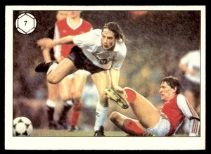 Topps Saint & Greavsie Cards 1988 - Tony Adams No. 7