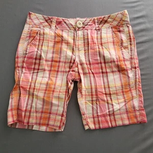 Aeropostale Shorts Womens Size 5/6 Low Rise Bermuda 8.5" Inseam Twill Plaid Pink - Picture 1 of 14