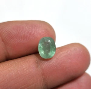 Natural Zambian Green Emerald 2.60 Crt Faceted Oval Cut Shape Loose Gemstone - Picture 1 of 8