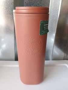 Bicchiere bottiglia plastica triangolo riciclato Starbucks 2024 terracotta marrone arancione - Foto 1 di 15