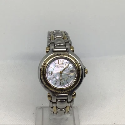 Reloj Citizen Eco-Drive para mujer E010-S011957 bicolor 29 mm esfera sin trapear fecha Foto 1 de 4