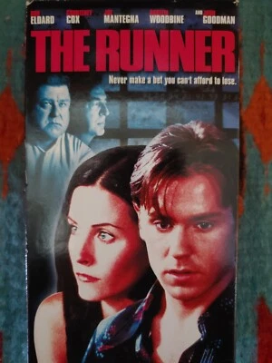  The Runner (1999 VHS) Blockbuster Rental Ron Eldard Courtney Cox John Goodman  Foto 1 de 4