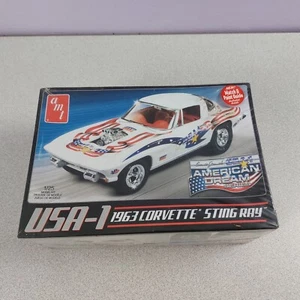 AMT USA-1 1963 Corvette Sting Ray Model Kit AMT909/12 1/25 2015 SEALED - Picture 1 of 6