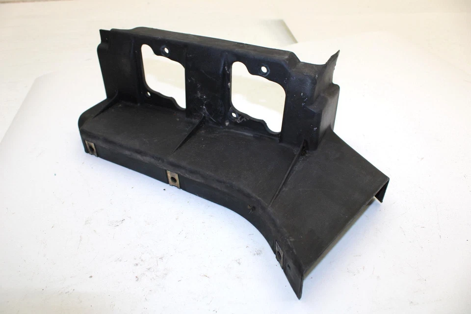 2002 Ski-doo Skandic 440 Oem Intake Side Cowl 420810792 SS77 - Image 1 of 4