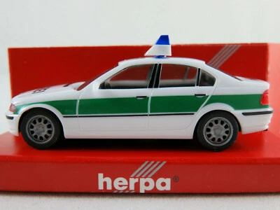 Herpa 044288 BMW 3er Limousine (1998) "POLIZEI (D)" in weiß/grün 1:87/H0 OVP - Bild 1 von 4