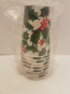 Vintage Christmas Paper Cups  Holly Berry Holiday Party American Greetings NOS 8 - Picture 1 of 4