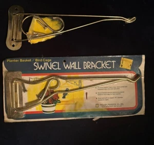 Stanley Swivel Plant Hanger, Satin Brass Finish, New in Package - Picture 1 of 1