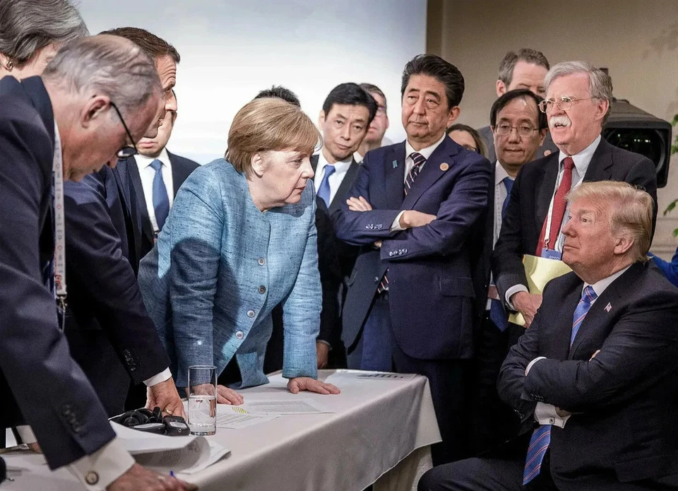 PÓSTER DE IMAGEN VIRAL DE DONALD TRUMP ANGELA MERKEL G-7 IMPRESIÓN FOTOGRÁFICA Foto 1 de 1